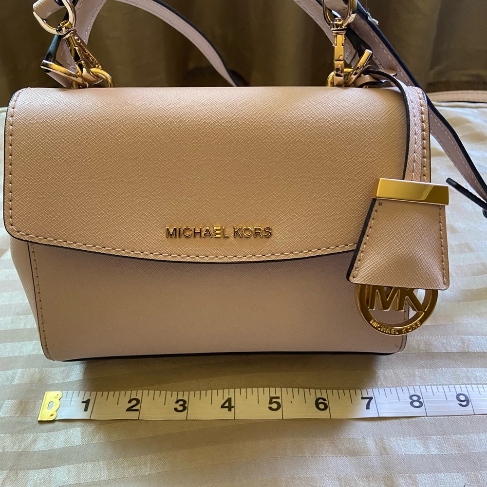 Michael Kors Crossbody Bag Ava Mini Saffiano Leather Misty Rose - Picture 2 of 8